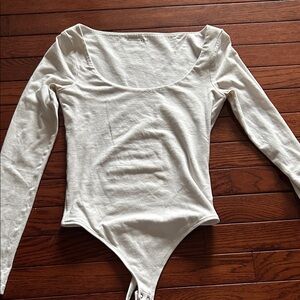 Abercrombie & Fitch Cream Long Sleeve Scoop Neck Bodysuit